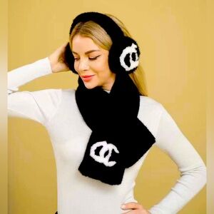 Chic Black Fashion OC Faux Fur Scarf and Ear Muffs
Set NWT